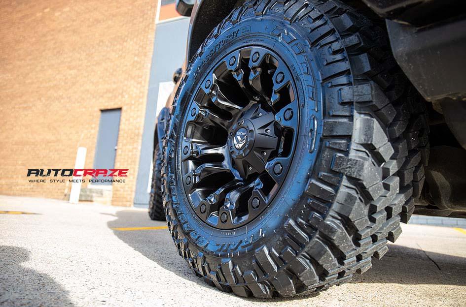 TOYOTA FJ CRUISER VAPOR MATTE BLACK